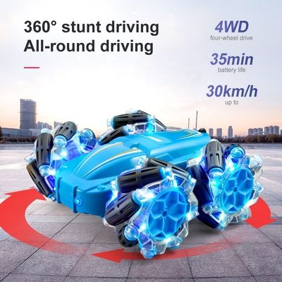 M4 Quatro rodas motrizes Carregamento Leve Float Carro de corrida Brinquedos de crianças Automóveis de controle remoto 1 20 Escala Tempo de carregamento 50MIN