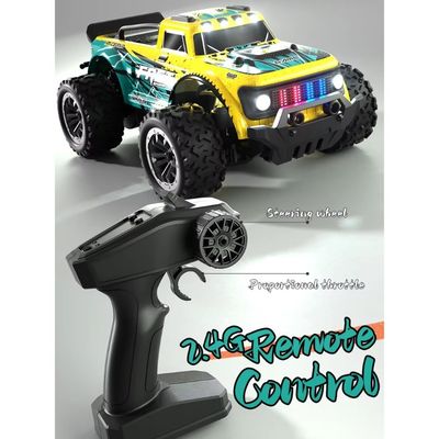 1/20 Escala 2wd Drive Evitação de colisões de carros 2.4g Controle remoto fora de estrada Veículo em terrenos acidentados Veículo para 14 anos ou mais
